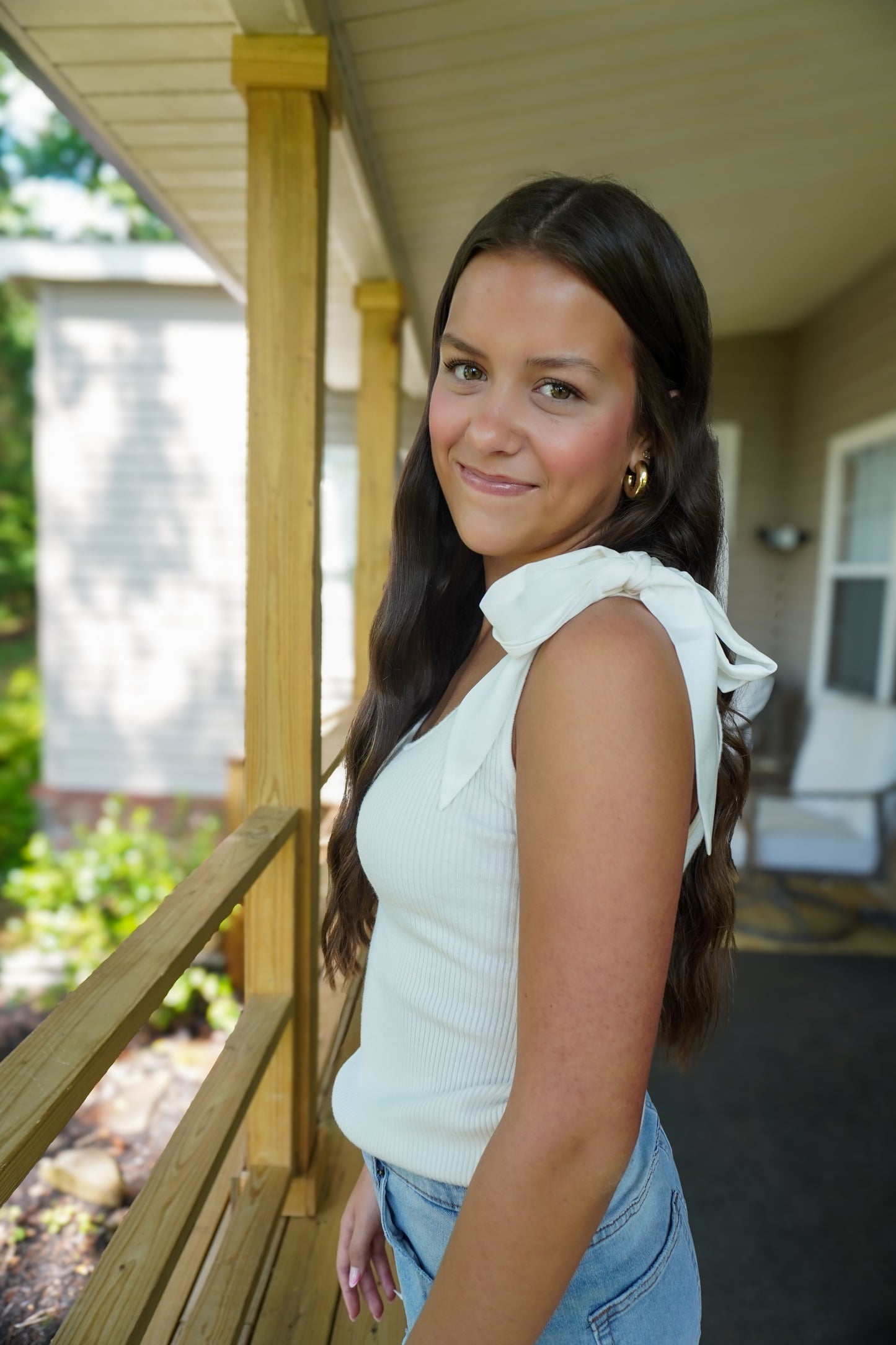 The Sunday Bow Top