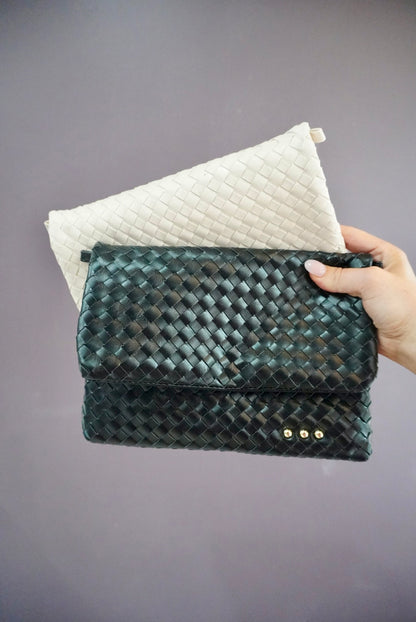 The Saint Tropez Clutch