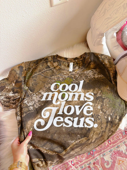Cool Moms Love Jesus Tee