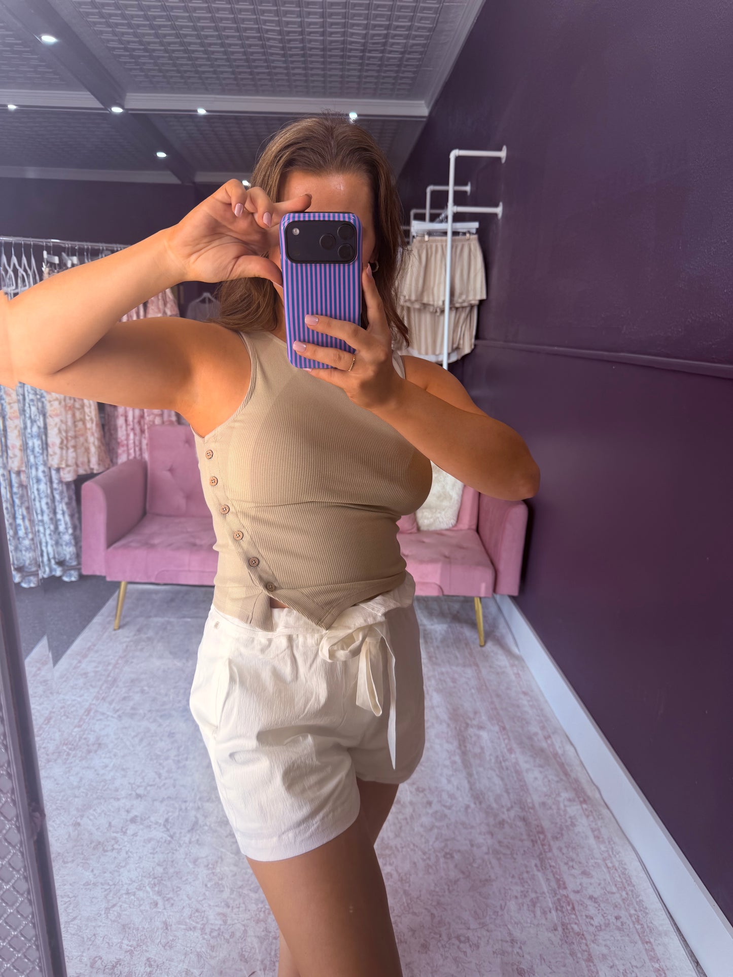 The Side Detail Sculpt Tank