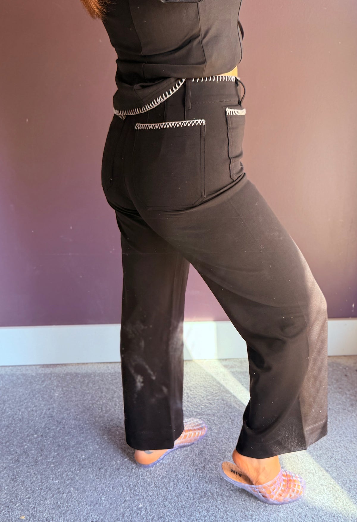 Contrast Whipstitch Trim Straight Leg Pants