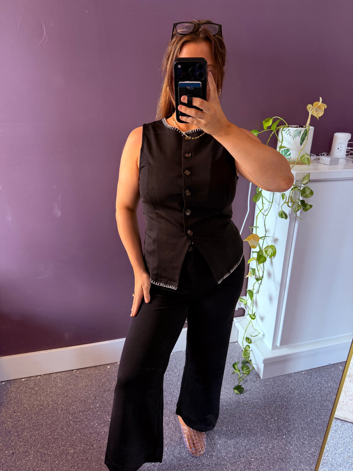 Contrast Whipstitch Trim Button Down Vest