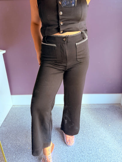 Contrast Whipstitch Trim Straight Leg Pants